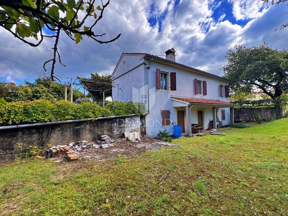 CASA VICINO AD ALBONA