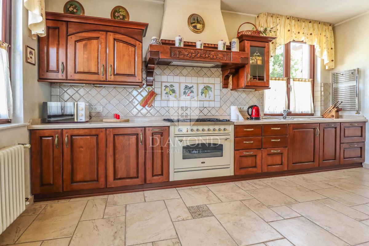 Istria, Umago - splendida casa indipendente in una posizione eccezionale!