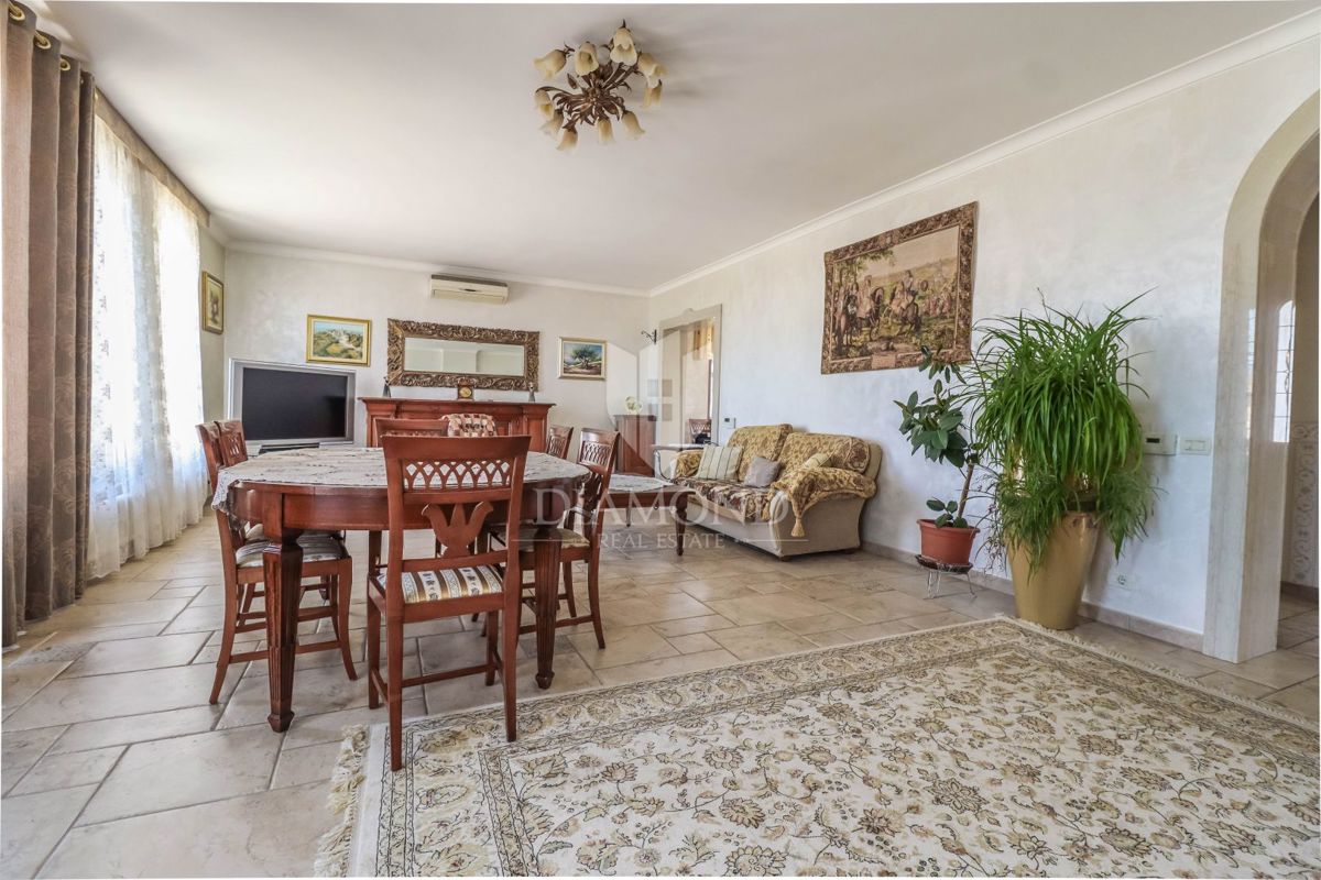 Istria, Umago - splendida casa indipendente in una posizione eccezionale!