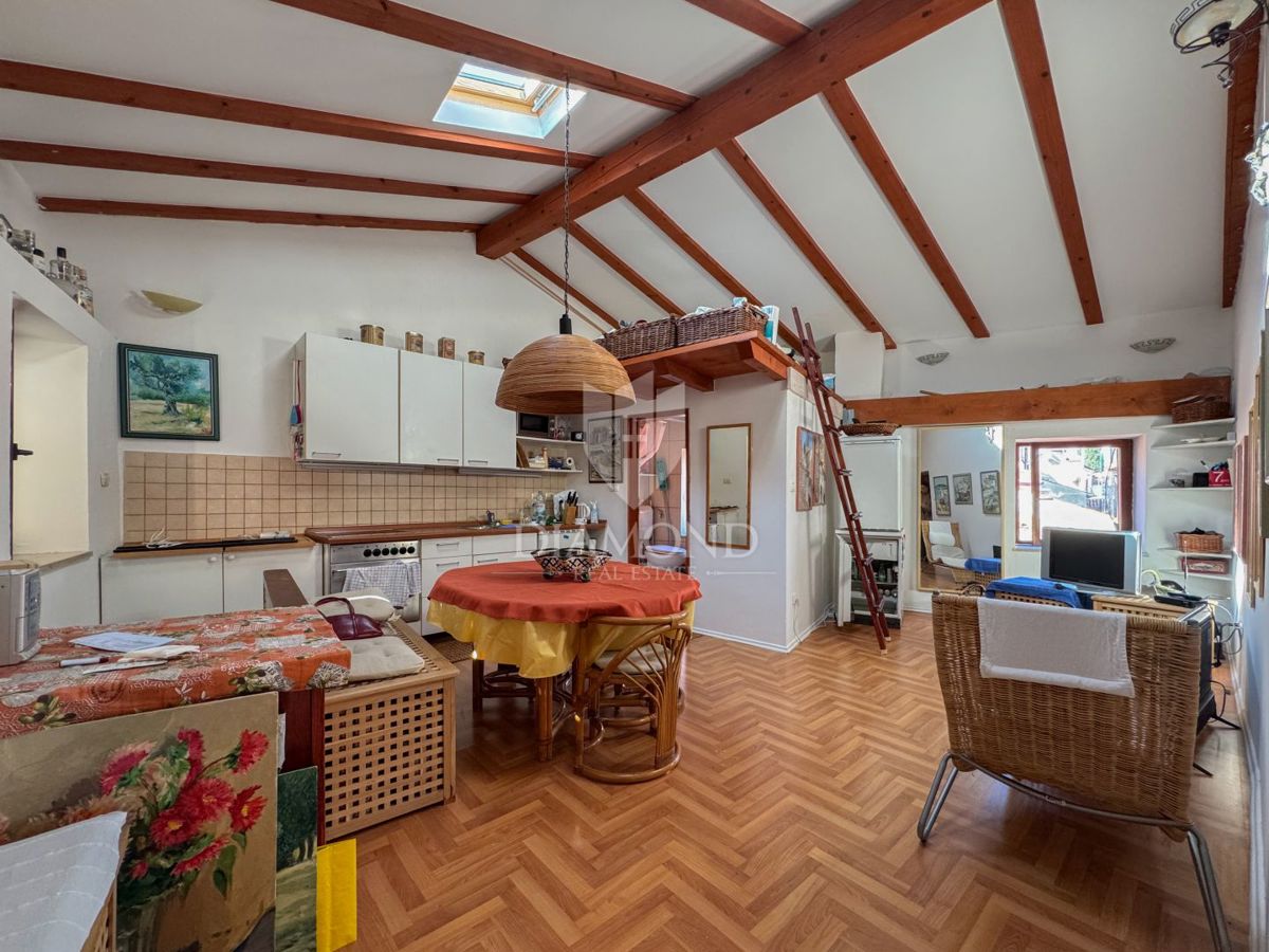 Appartamento duplex nel centro con vista mare