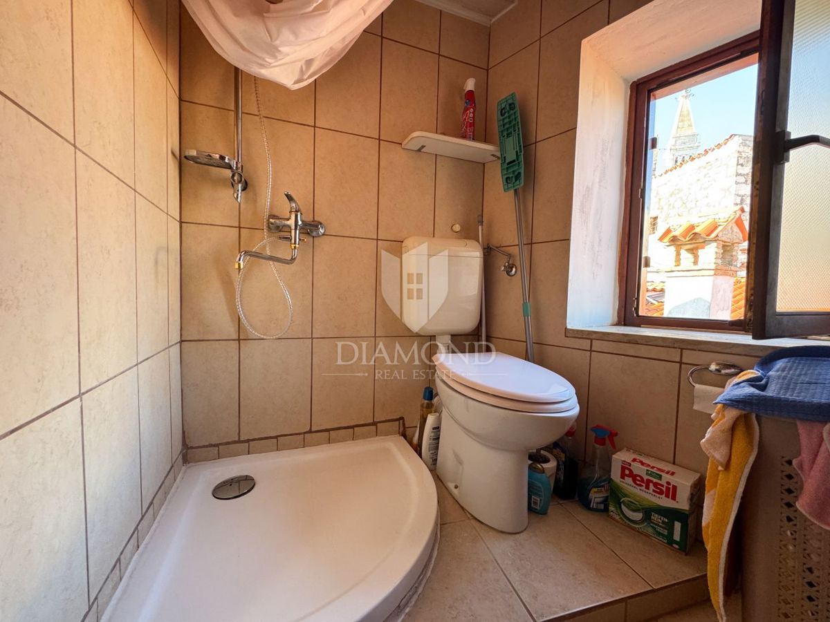 Appartamento duplex nel centro con vista mare