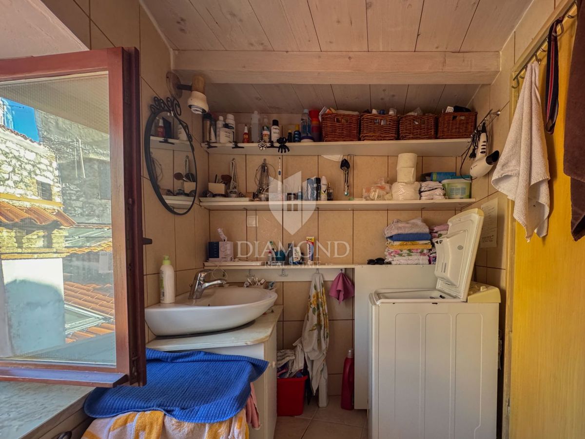 Appartamento duplex nel centro con vista mare