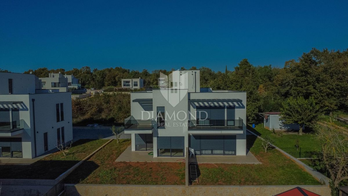 Cittanova, dintorni. Una rarità sul mercato: una casa a 400 metri dal mare!