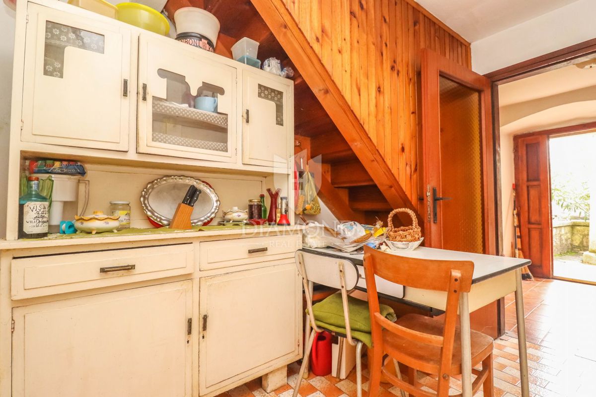 Tenuta istriana con più edifici vicino a splendide spiagge