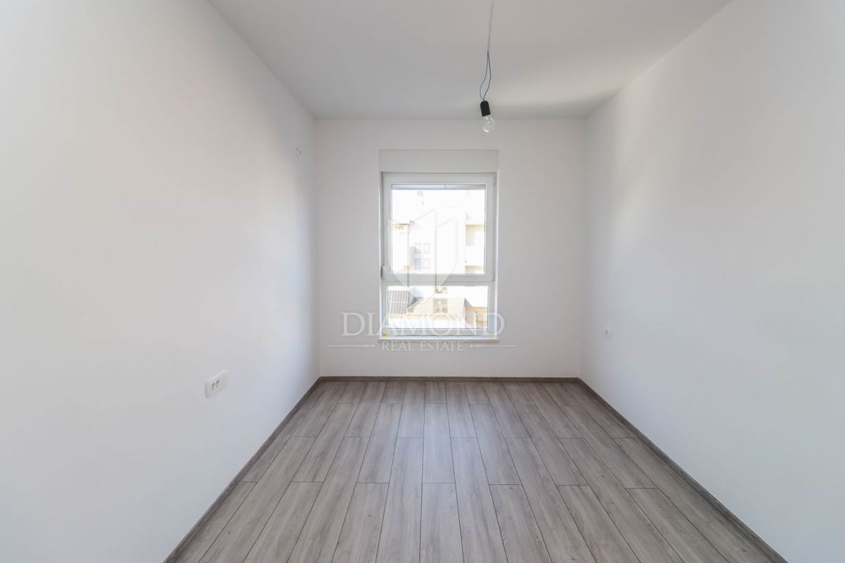 Grazioso appartamento con due camere da letto in un nuovo edificio - Medolino