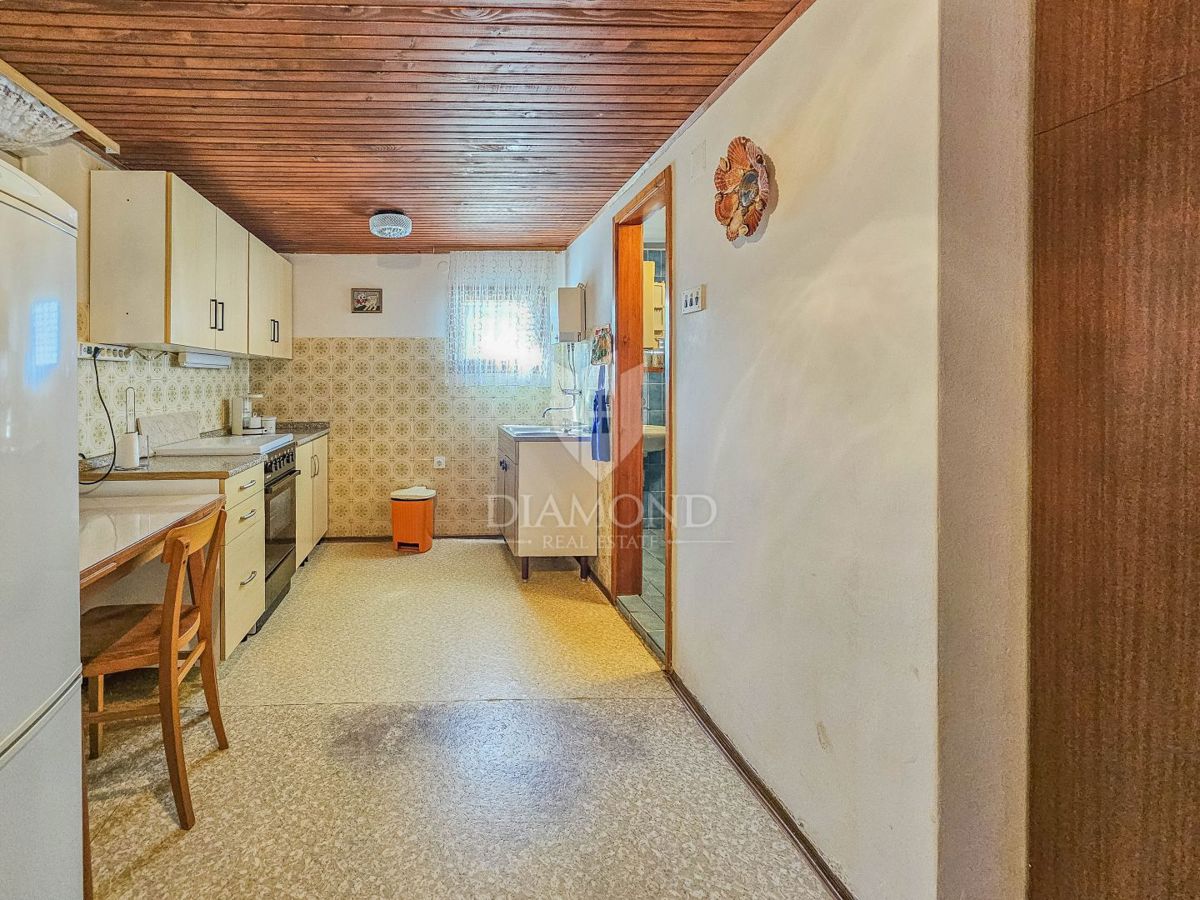 Occasione! Salvore, casa indipendente a 200 metri dal mare!