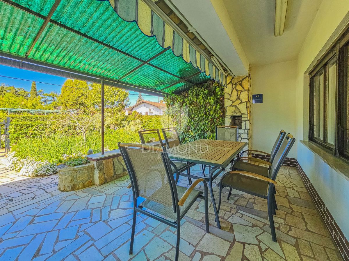 Occasione! Salvore, casa indipendente a 200 metri dal mare!