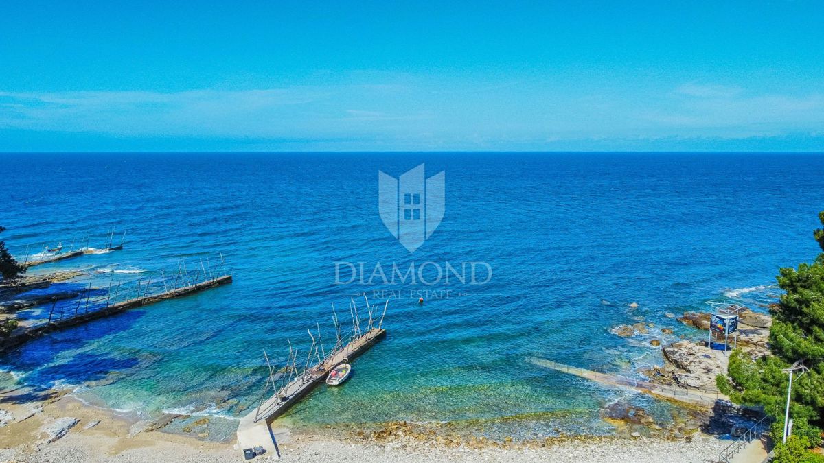 Occasione! Salvore, casa indipendente a 200 metri dal mare!