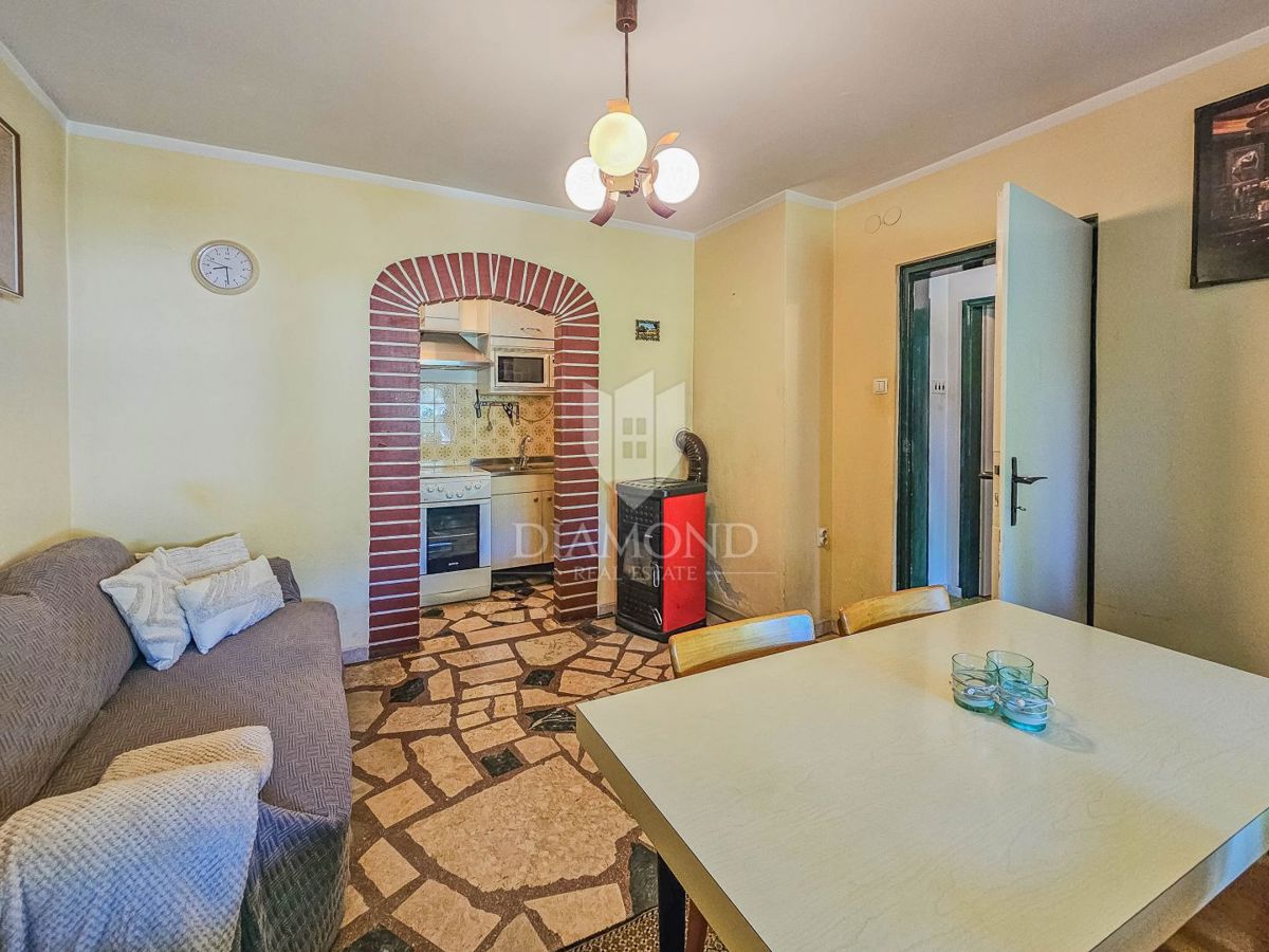 Occasione! Salvore, casa indipendente a 200 metri dal mare!