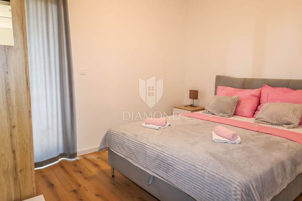 Bellissimo appartamento moderno vicino a Pola! 