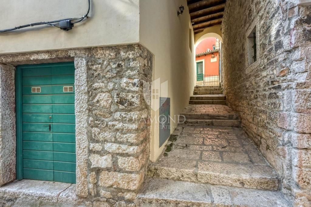 Rovigno! Bellissimo appartamento con vista mare!