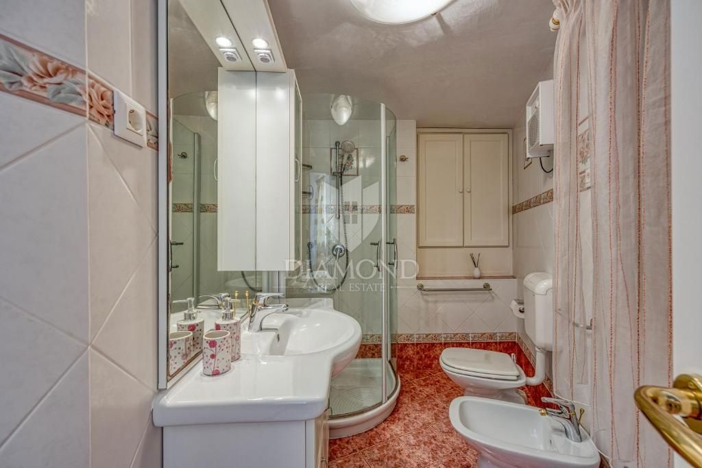 Rovigno! Bellissimo appartamento con vista mare!