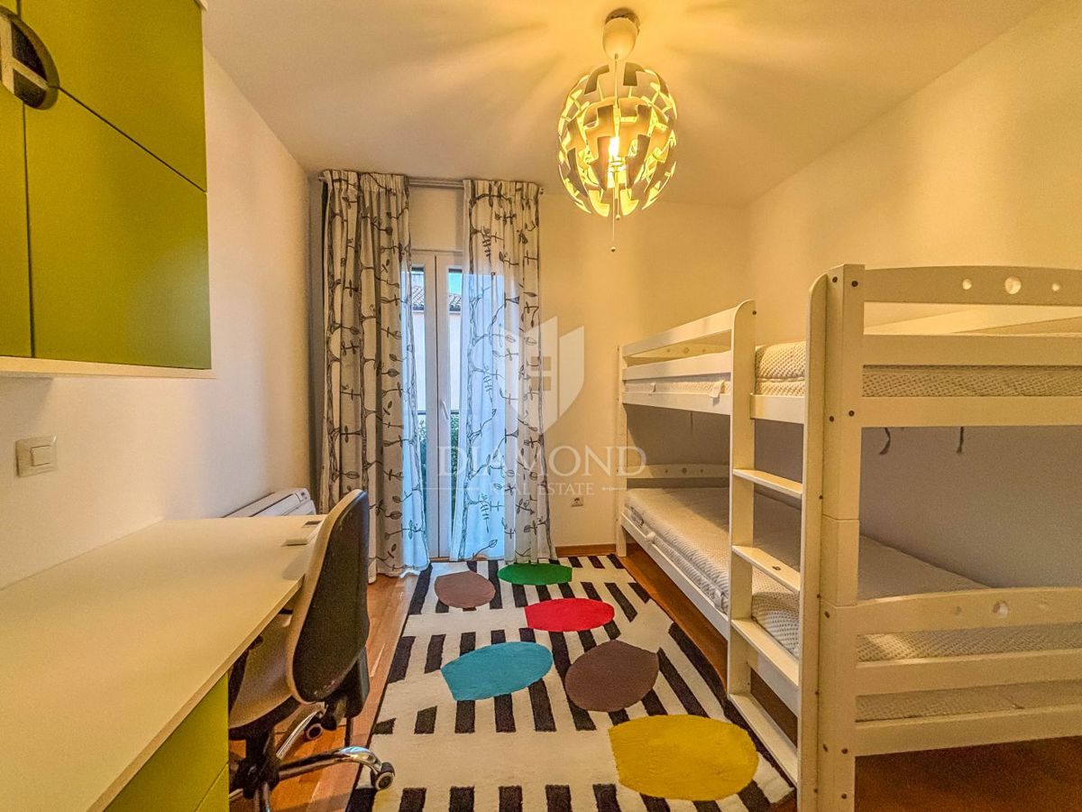 Umago, appartamento in centro con vista mare!