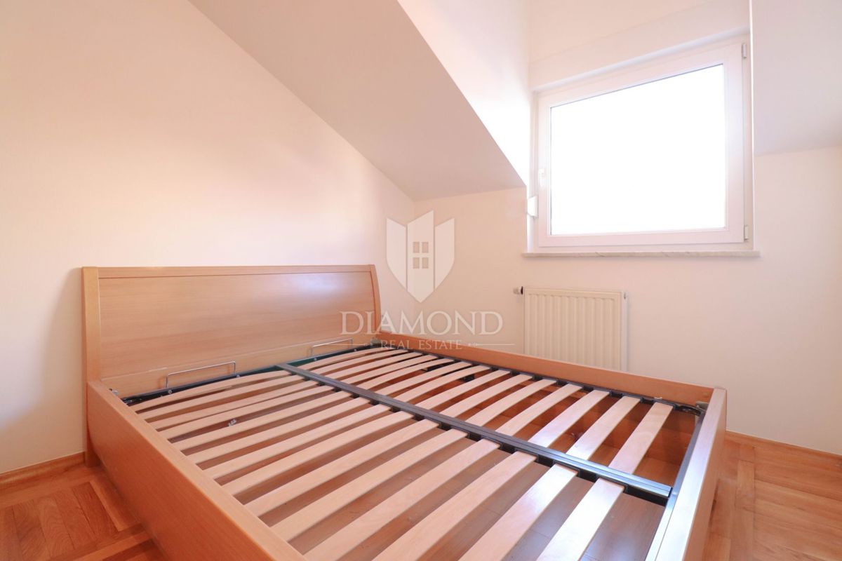 Zagabria, Trešnjevka! Appartamento con tre camere da letto e balcone!