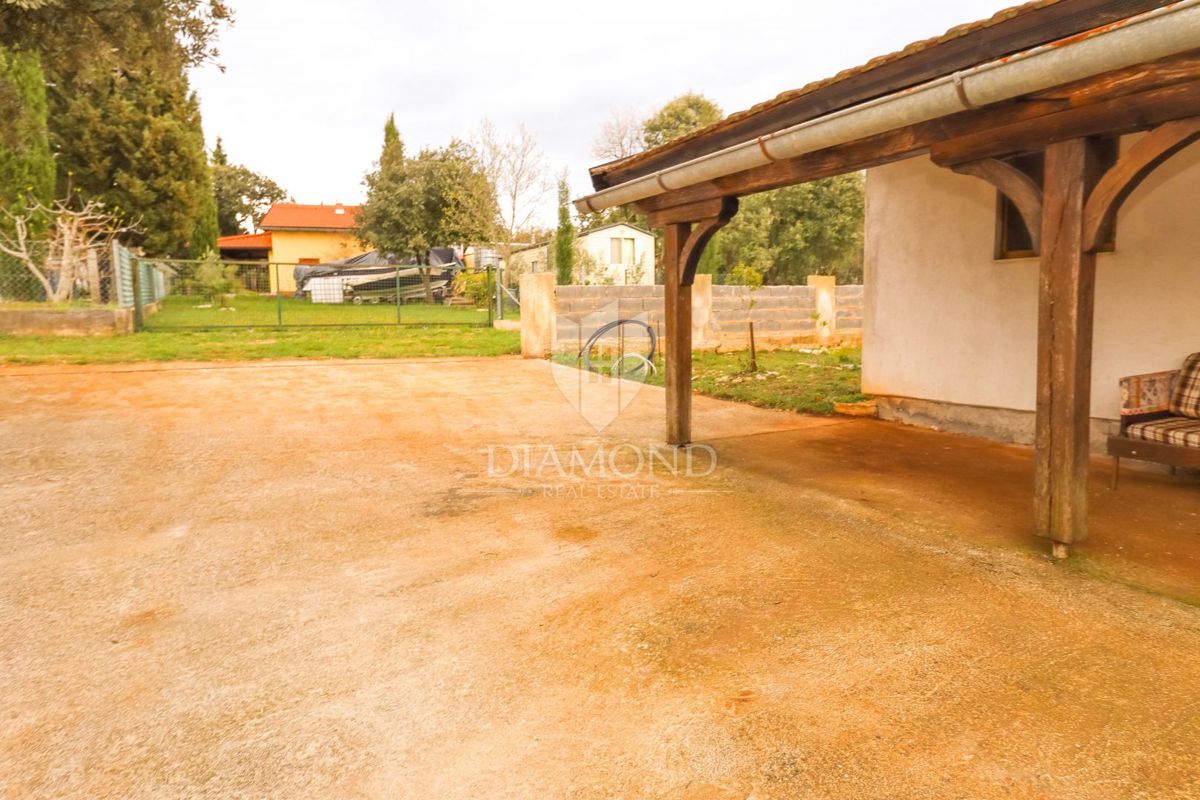 Casa per il fine settimana vicino al mare in Istria: pace, privacy e un giardino.