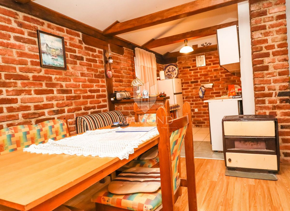 Casa per il fine settimana vicino al mare in Istria: pace, privacy e un giardino.