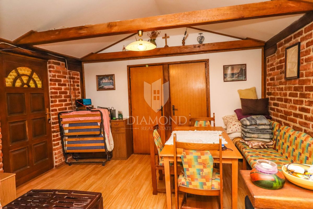 Casa per il fine settimana vicino al mare in Istria: pace, privacy e un giardino.