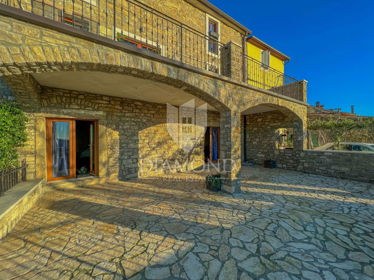 Buje dintorni, casa in pietra con una bellissima vista!