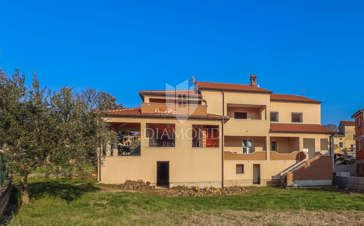Kanfanar, una casa spaziosa con diversi appartamenti