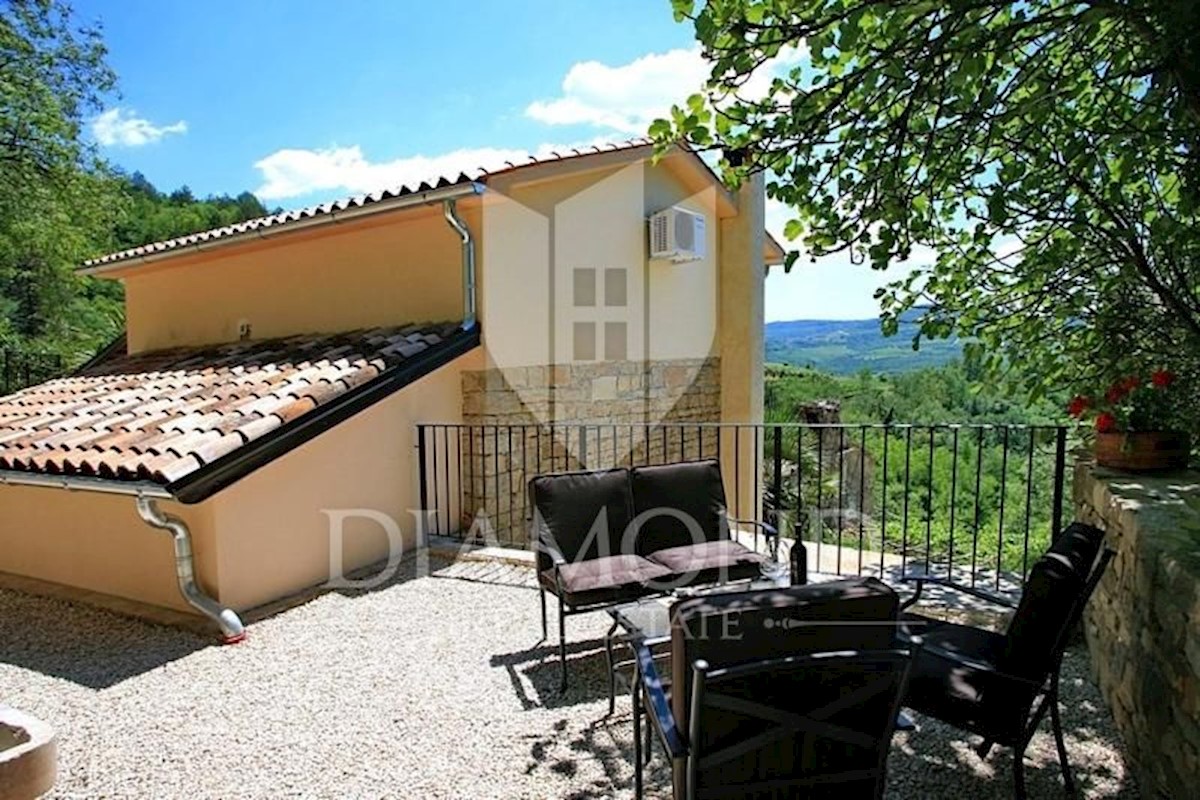 Oprtalj dintorni, villa con piscina e vista panoramica