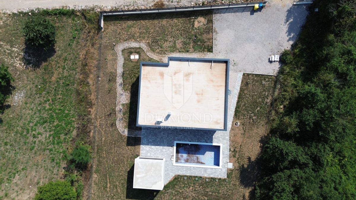 Kršan, di nuova costruzione, eccellente casa vacanze con piscina