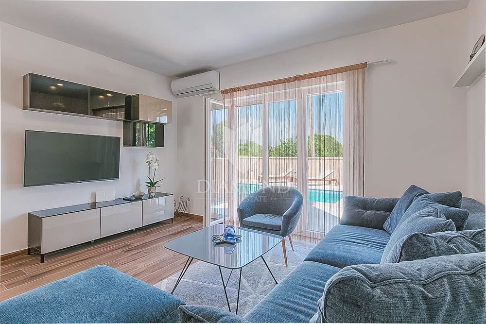 Fasana, dintorni, bellissima casa vacanze vicino al mare! 