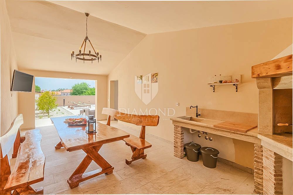 Fasana, dintorni, bellissima casa vacanze vicino al mare! 