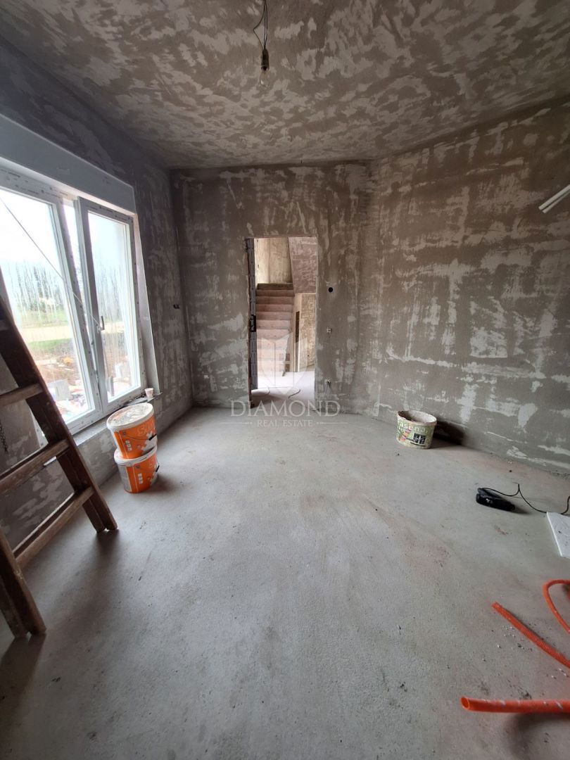 Marčana, dintorni, casa in una posizione tranquilla