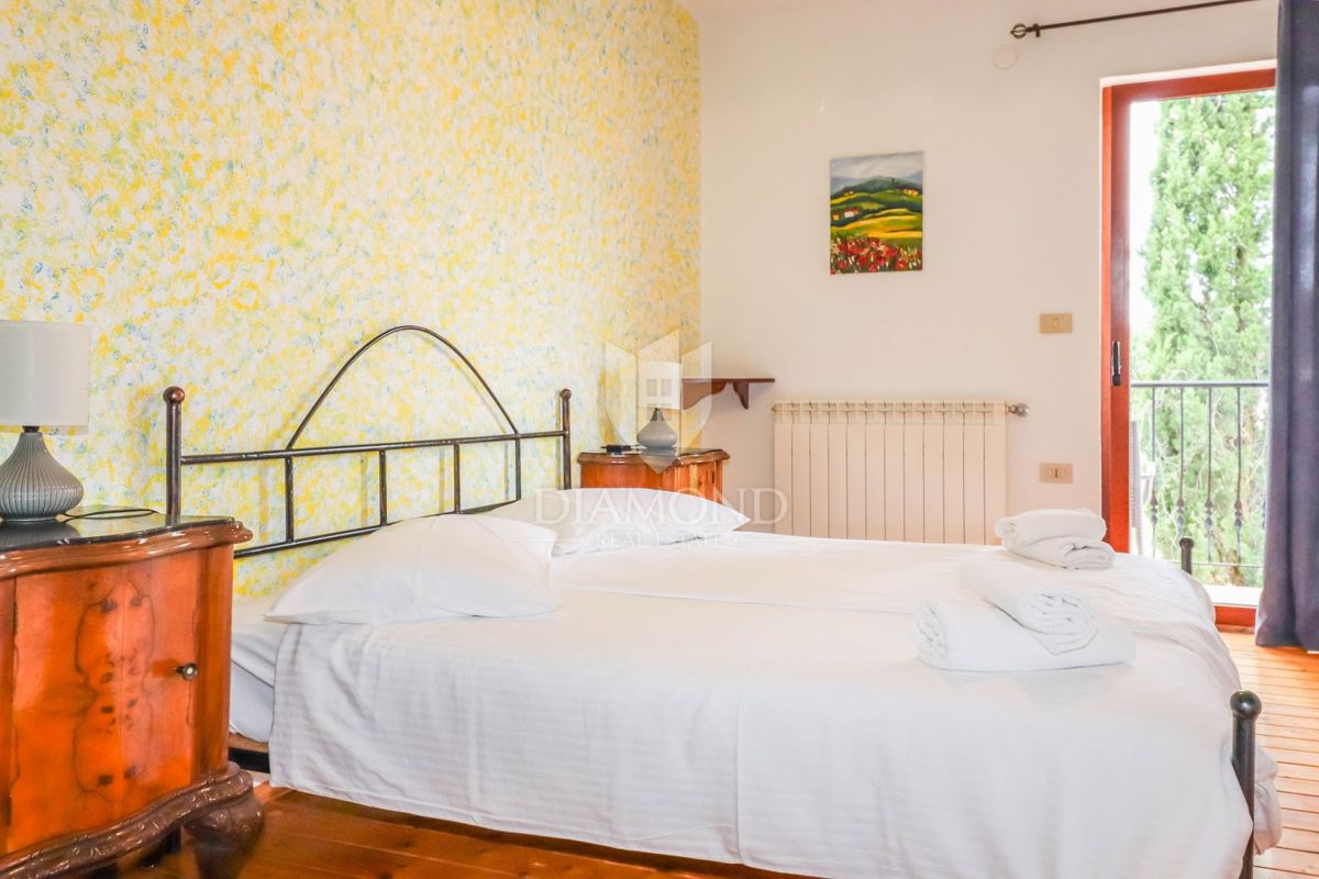 Una bella casa e uno spazio ufficio vicino a Rovigno