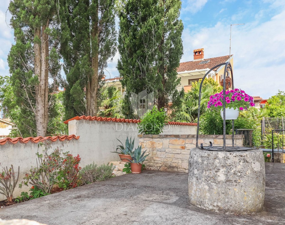 Una bella casa e uno spazio ufficio vicino a Rovigno