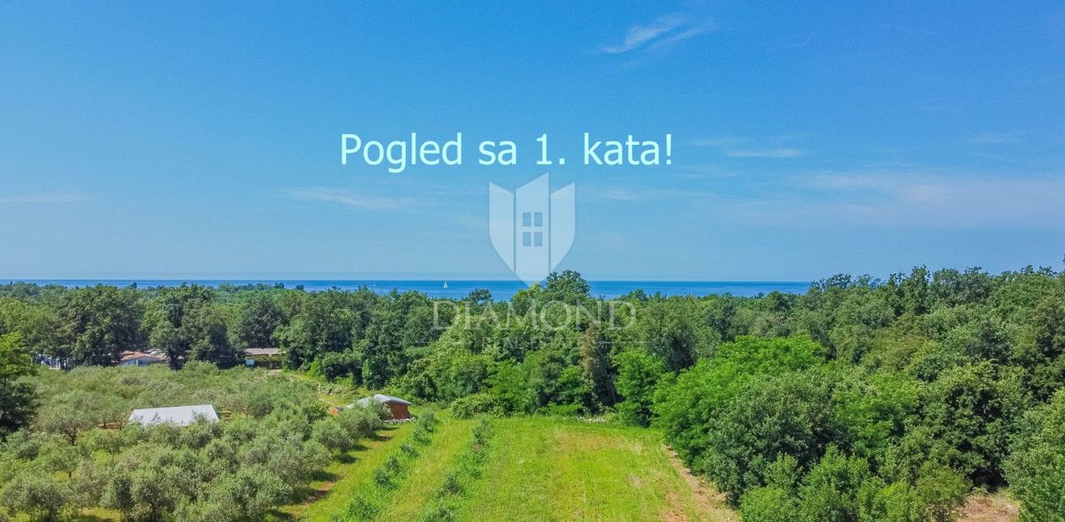 Lovrečica, dintorni! Appartamento vicino al mare con una bellissima vista!