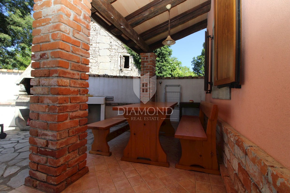 Barban, dintorni, casa vacanze ristrutturata con piscina