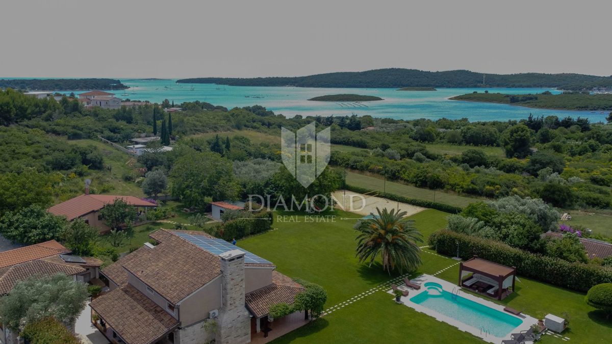 Spettacolare proprietà a Pomer, Medolino, Istria