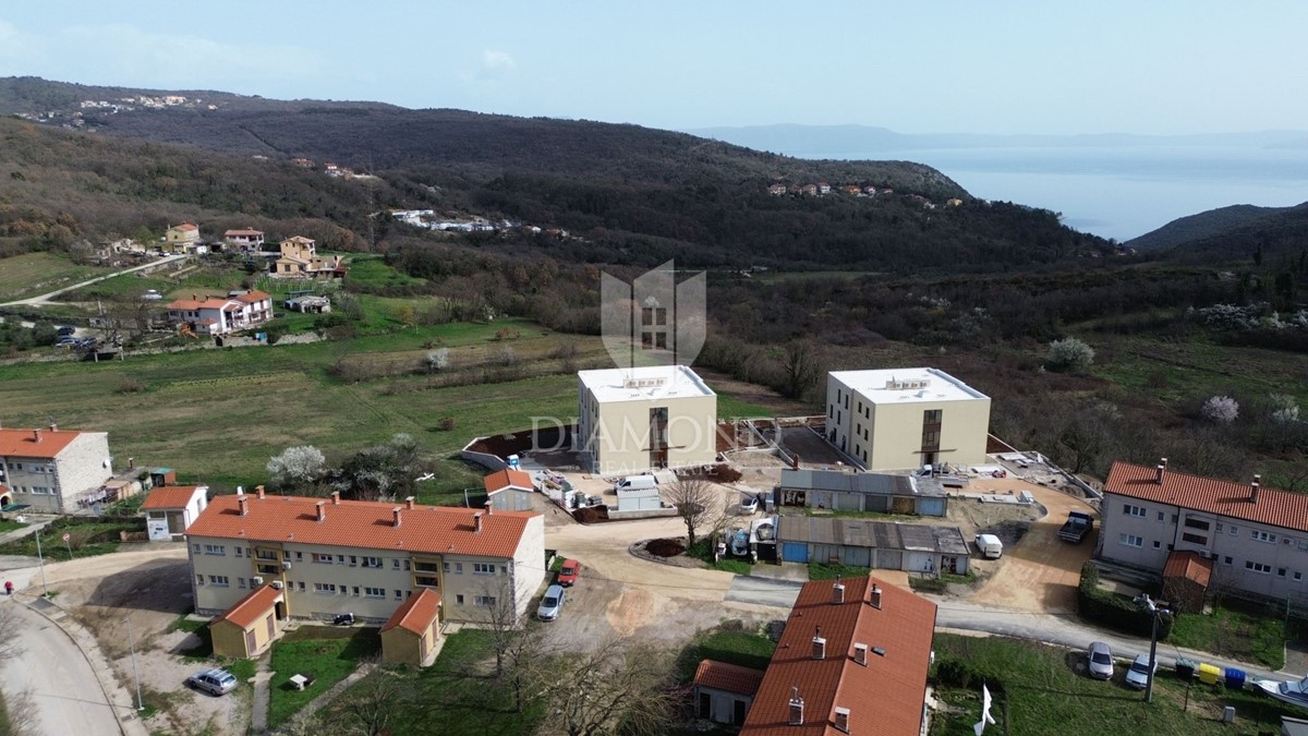 Labin, appartamento di lusso in una nuova costruzione con vista sul mare