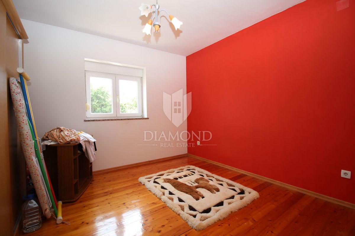 Labin, dintorni, casa affascinante con ampio giardino