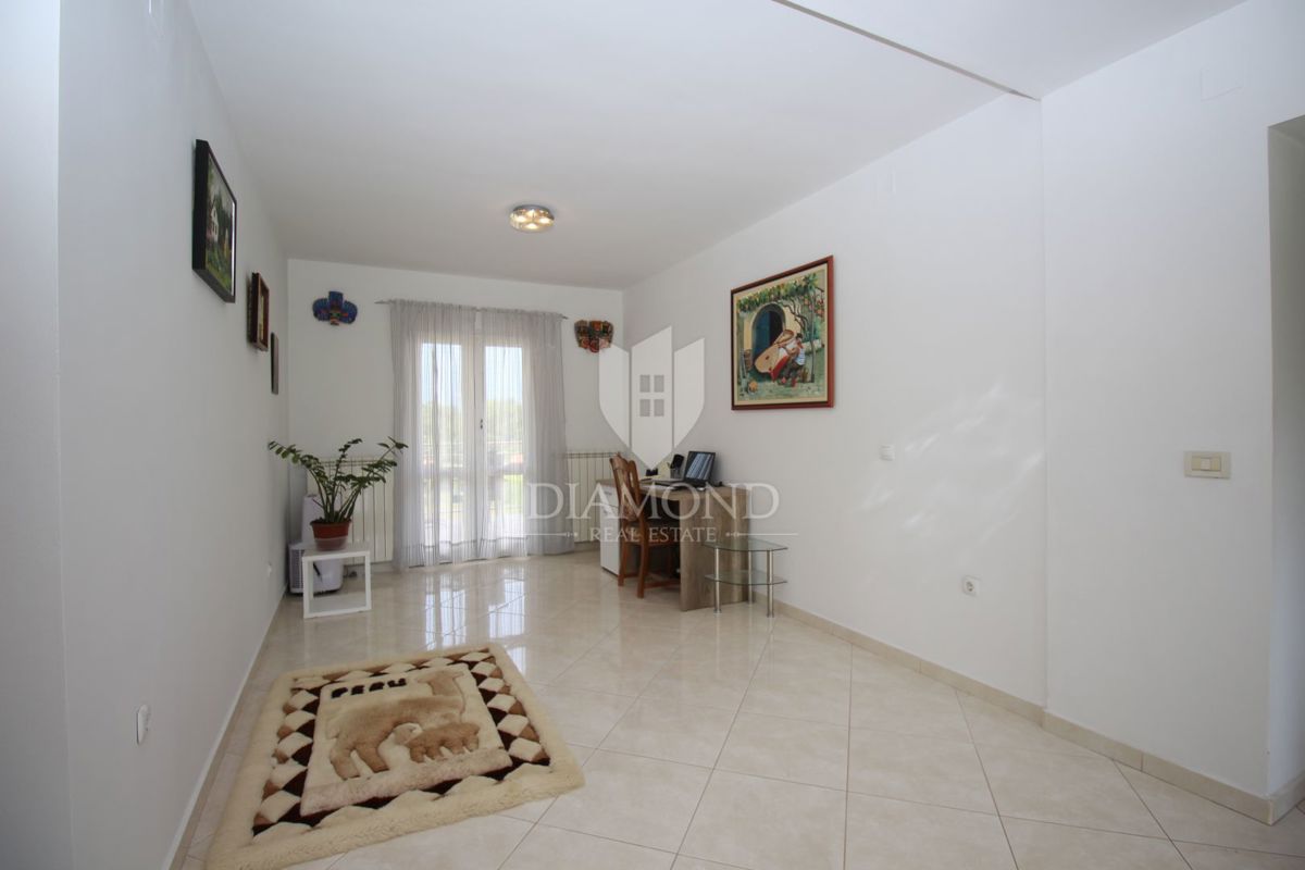 Labin, dintorni, casa affascinante con ampio giardino