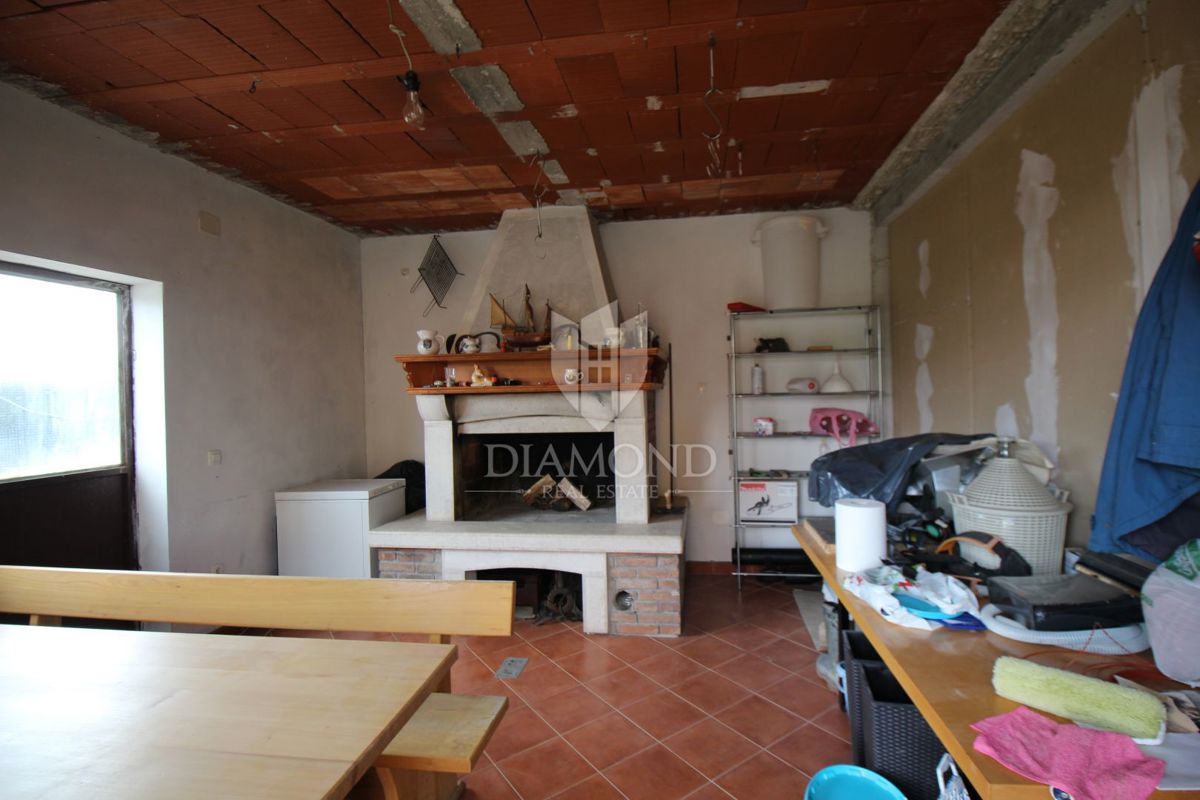 Labin, dintorni, casa affascinante con ampio giardino