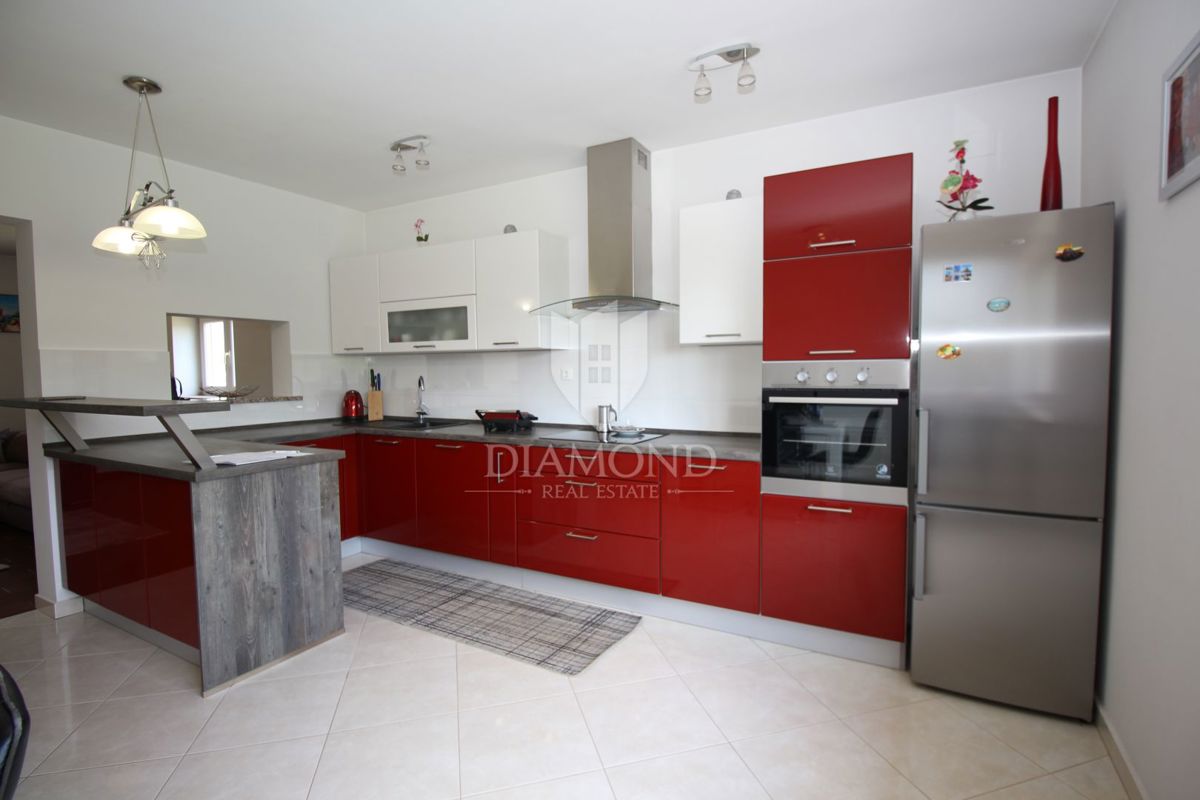 Labin, dintorni, casa affascinante con ampio giardino