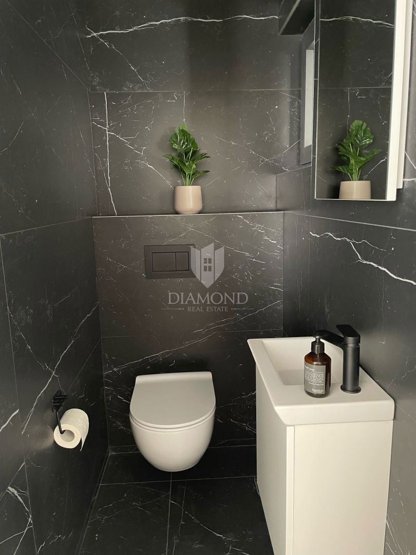 Crikvenica, appartamento di lusso con piscina privata e splendida vista sul mare