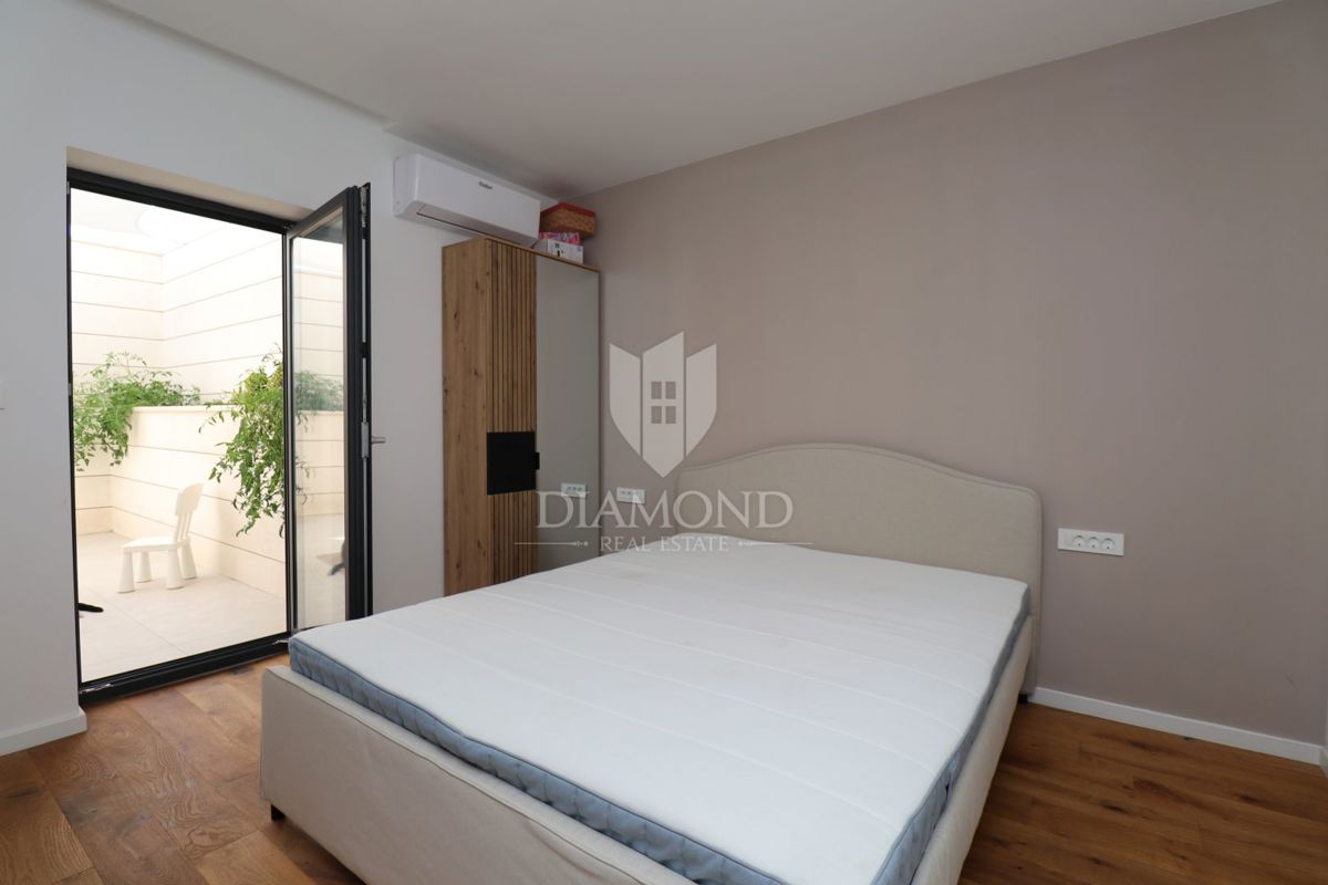 Crikvenica, appartamento di lusso con piscina privata e splendida vista sul mare