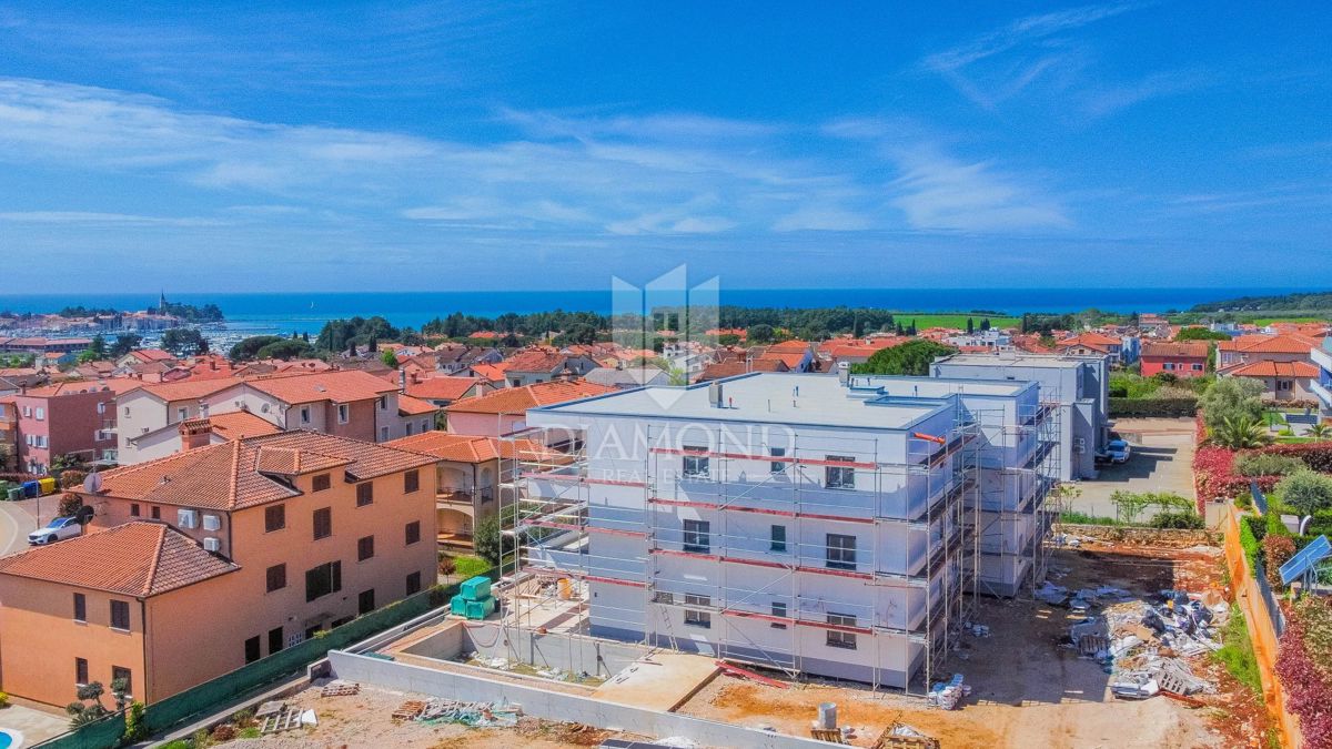 Cittanova, nuova costruzione, appartamento con piscina e 3 camere da letto!