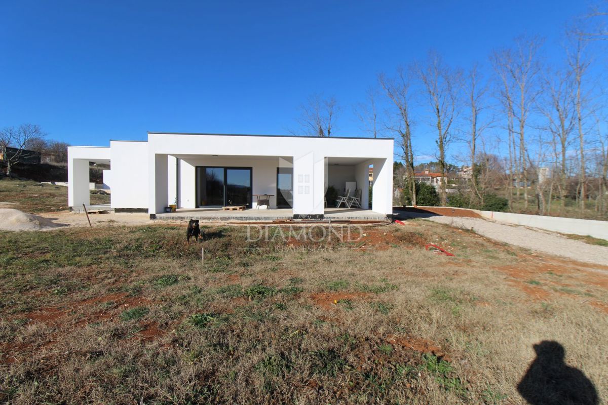Casa moderna vicino a Albona