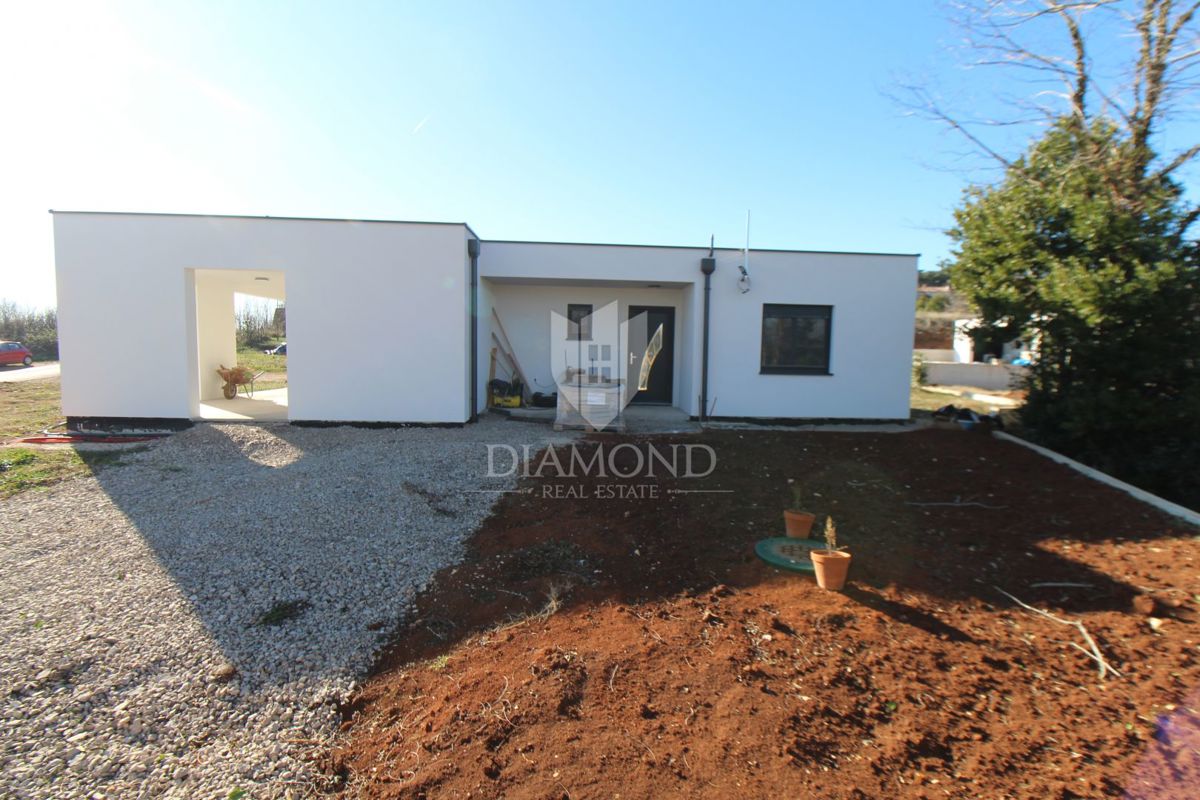 Casa moderna vicino a Albona