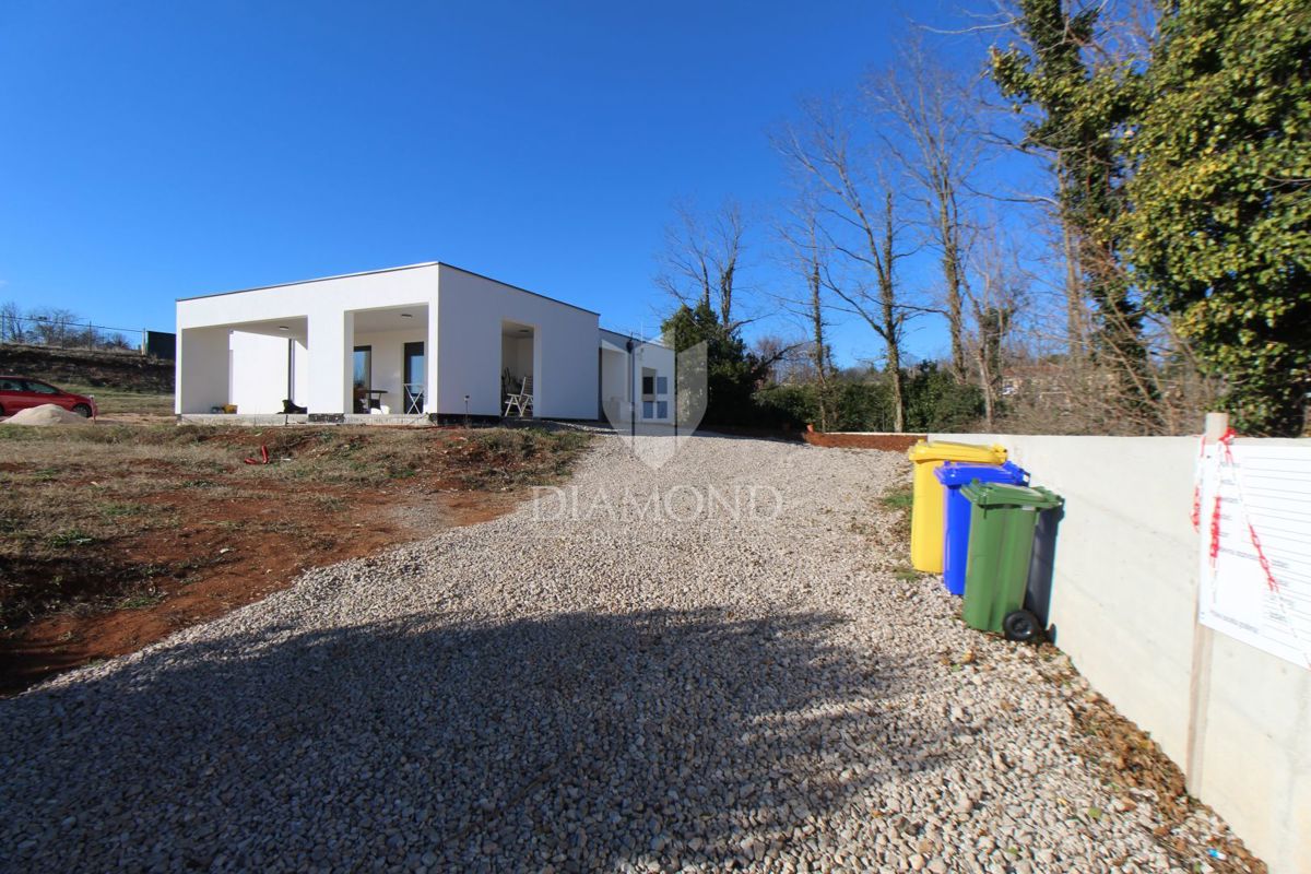 Casa moderna vicino a Albona