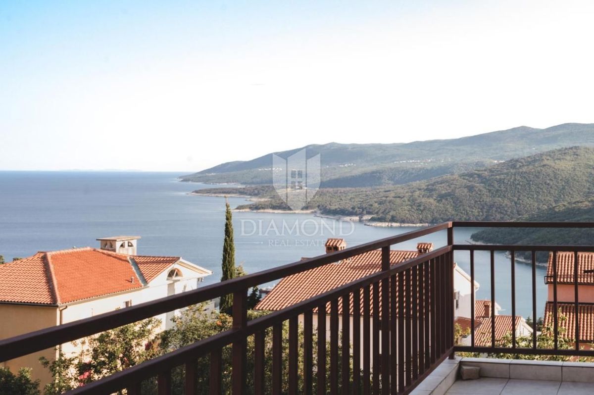 Appartamento a Rabac con vista mare