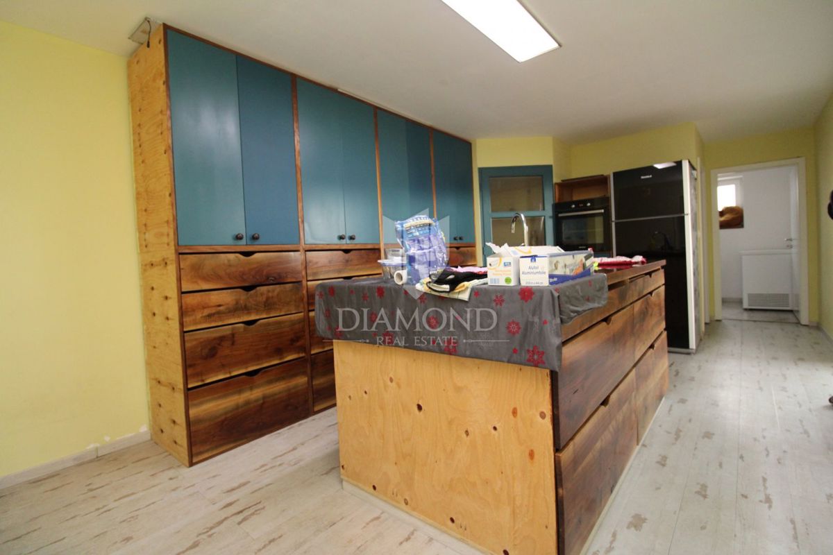 Casa Kraljevica, 310m2