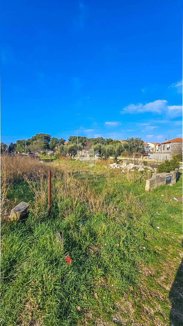 Terreno edificabile a Banjole - posizione eccellente, pronto per la costruzione!