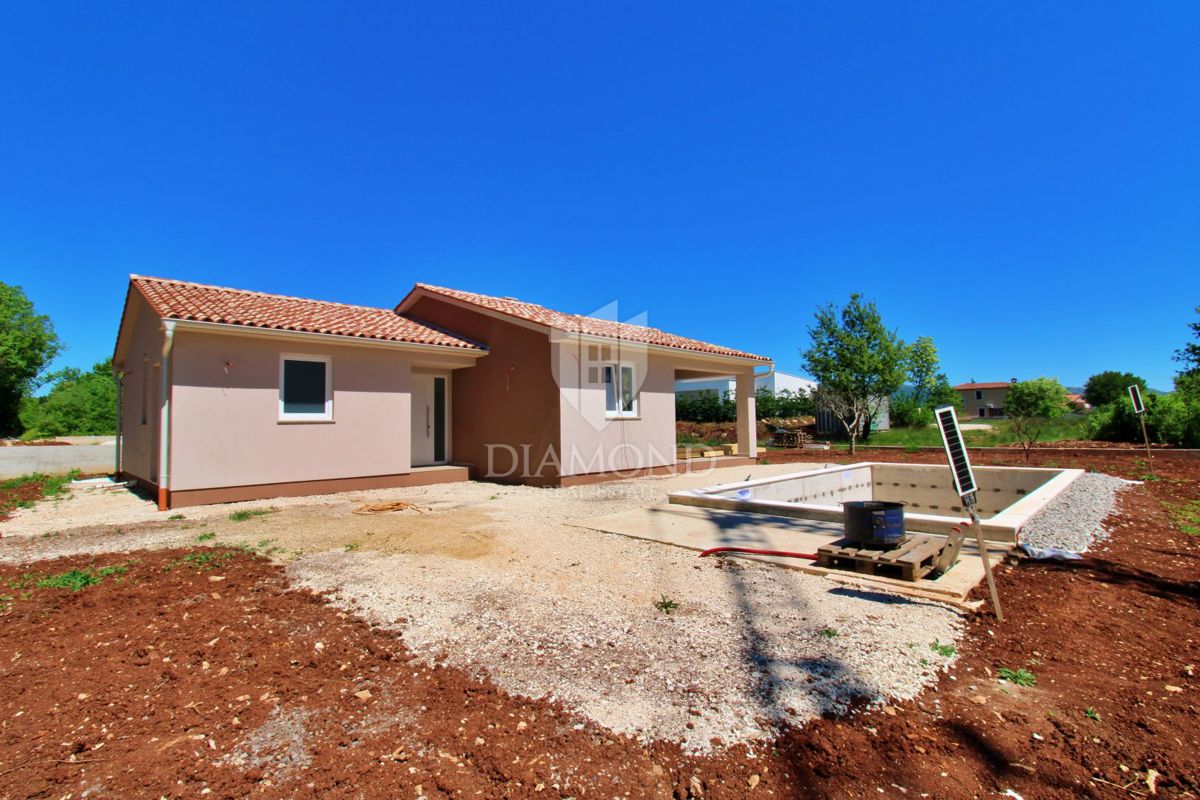 Labin, dintorni, nuova casa vacanze con piscina