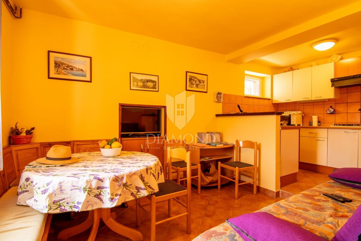 Mošćenička Draga, casa a 500 metri dalla spiaggia