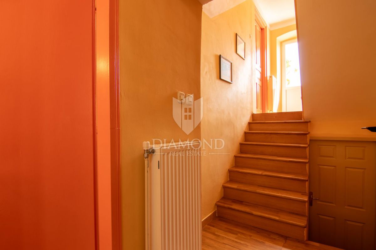 Mošćenička Draga, casa a 500 metri dalla spiaggia